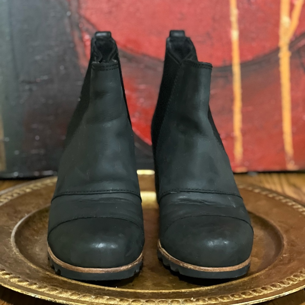 Sorel black wedges